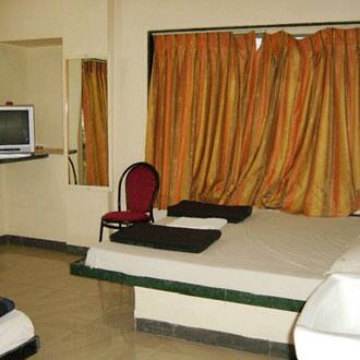 Hotel Swaraj Delux, Shirdi 2